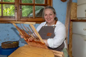 Katarzyna Frydrych przy pracy